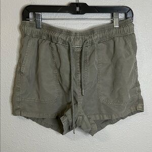 Quince Vintage Wash Tencel Utility Shorts Size Medium